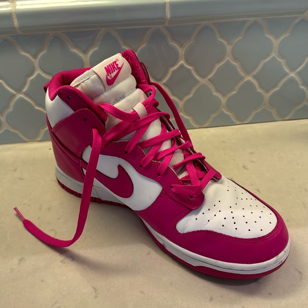 Nike Dunk High Tops women
